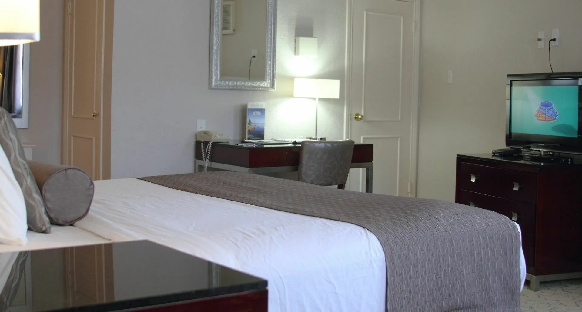 Helm'S Inn Victoria